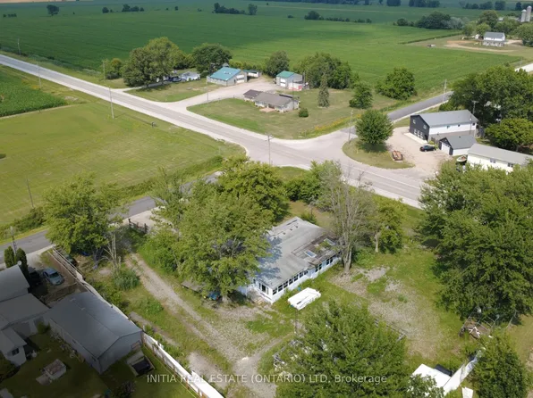 4567 Edys Mills Line, Dawn Euphemia, ON N0N 1P0
