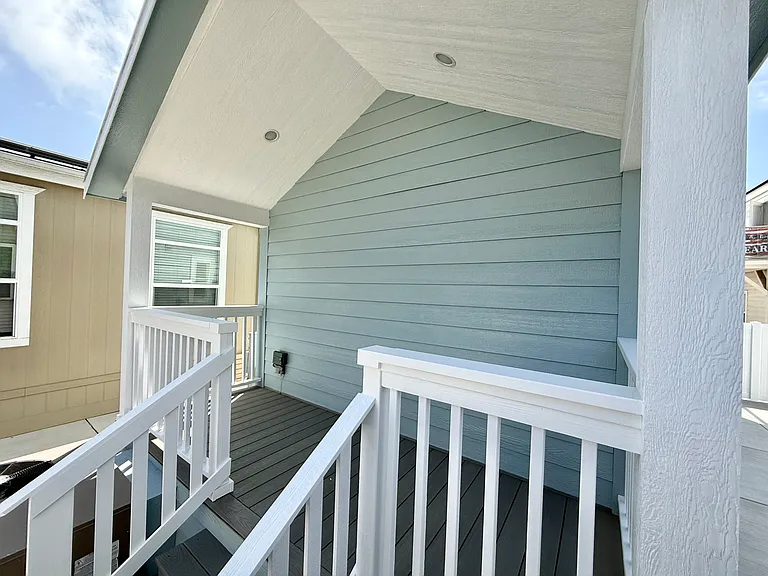 Surf City Beach Cottages — Photo 77