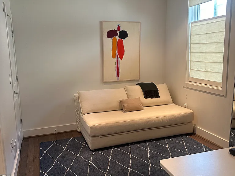 Bedroom/office
