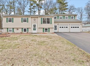 111 Red Oak Drive, Colchester, VT 05446