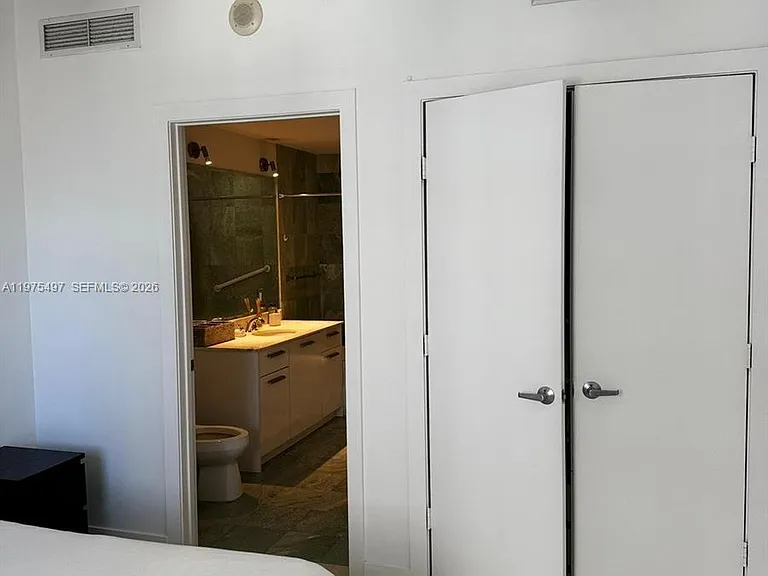 1050 Brickell Ave #2908 — Photo 6