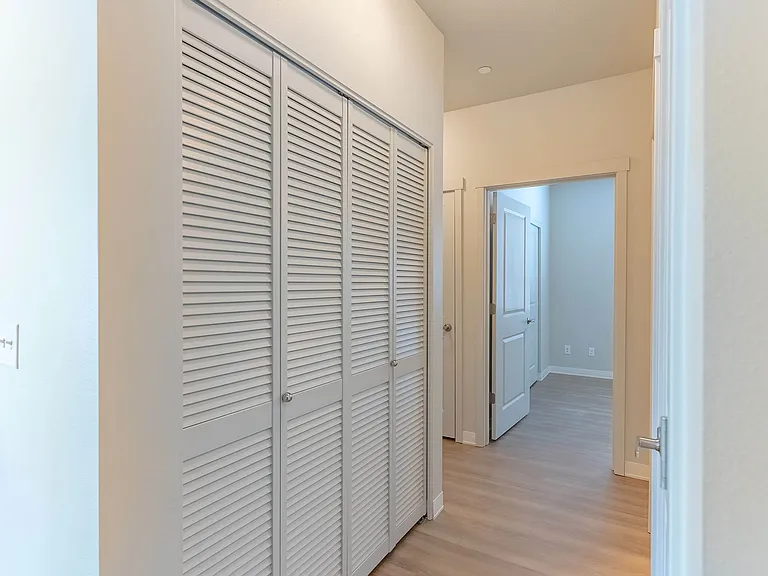 Cascade Place Apartment Homes — Photo 45