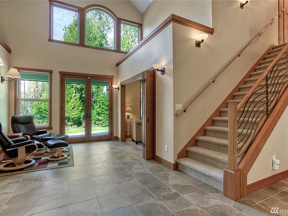 5th image of 2840 39th Ln NW