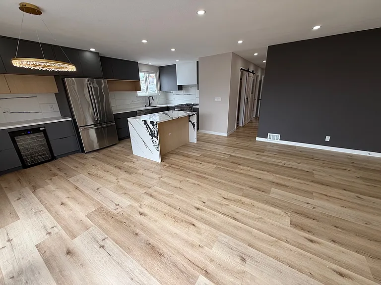 168 Belcrest Ave — Photo 3