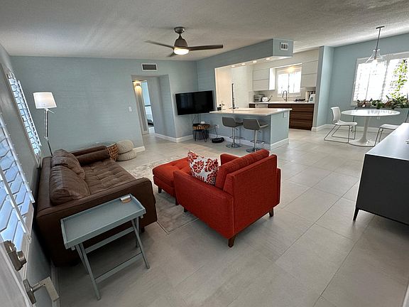 4th image of 1190 Rue Des Chateaux Unit 2A