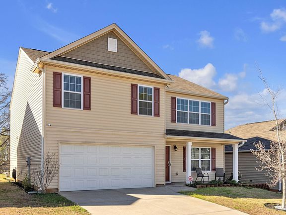 3rd image of 599 Craftsman Ln