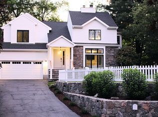 3 Pond Ridge Ln, Norwalk, CT 06853