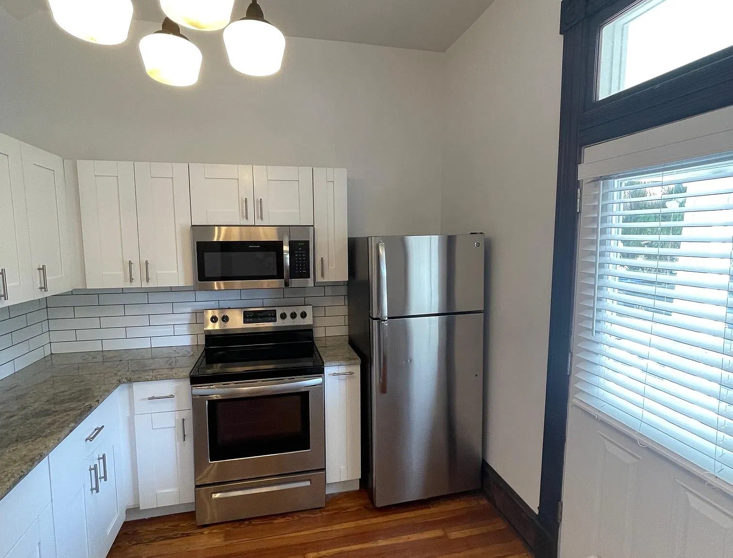 1 bed, 600 sqft, $1,695 — Photo 2