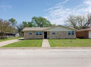 429 Irene St, Burleson, TX 76028