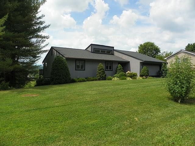1st image of 155 Longview Dr