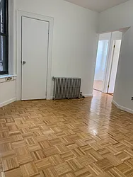 Rented by M.Grossman R.E. Management