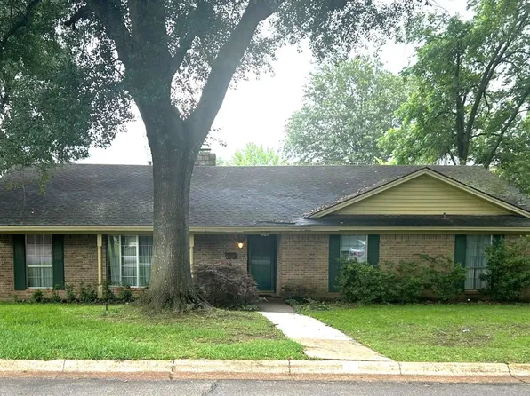 445 Laurel Ln, Paris, TX 75460