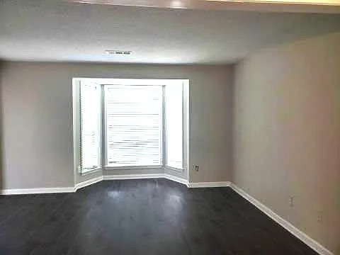 11970 Carriage Park Ln — Photo 6
