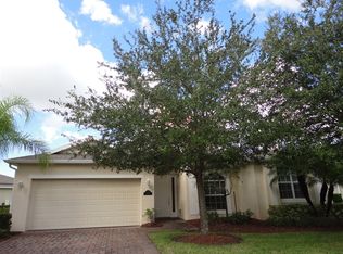 450 Gardendale Cir SE, Palm Bay, FL 32909