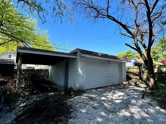 5th image of 3288 W 126th St