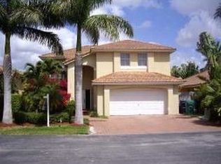 16337 SW 95 Ter, Miami, FL 33196