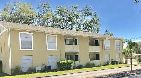 Shadow Pines Apartments — Photo 6