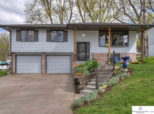 9536 Sprague St, Omaha, NE 68134