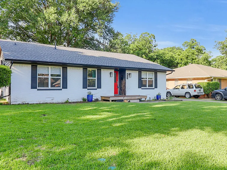 623 Greenleaf Dr — Photo 26