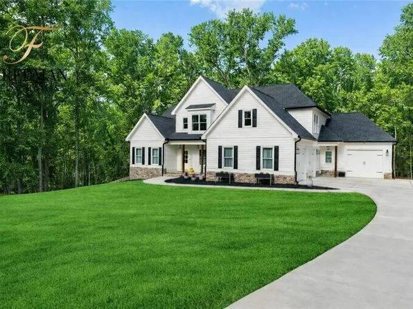 1010 Darby Ford Ln, Ball Ground, GA 30107