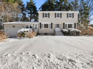 32 Donald Rd, Burlington, MA 01803