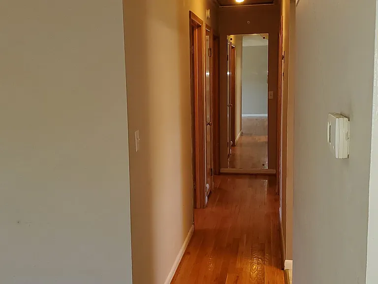 1607 Highridge Dr — Photo 8