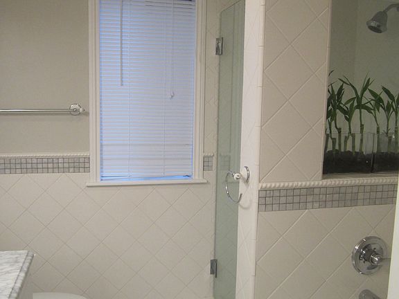 4th image of 848 Lincoln Blvd APT I