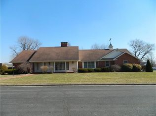 104 Sharon Dr, Montgomery City, MO 63361