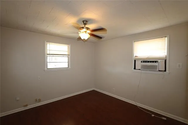 10521 Alan St #10521 — Photo 4