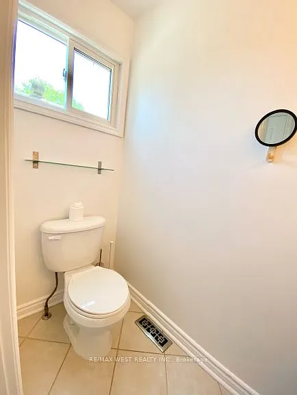 81 Seaborn Rd — Photo 14