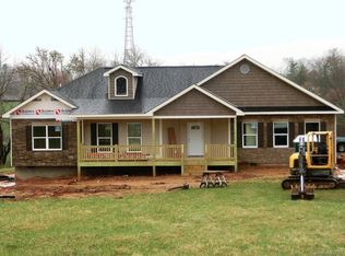 142 Addison Way, Mills River, NC 28759
