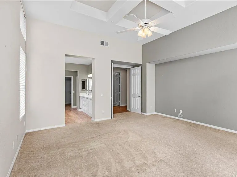 219 Pacific View Ln — Photo 24