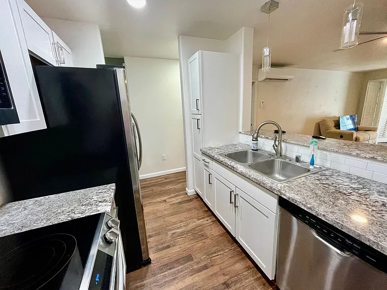 434 Kunehi St #1002 — Photo 26