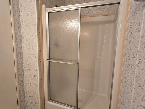 Master bathroom shower