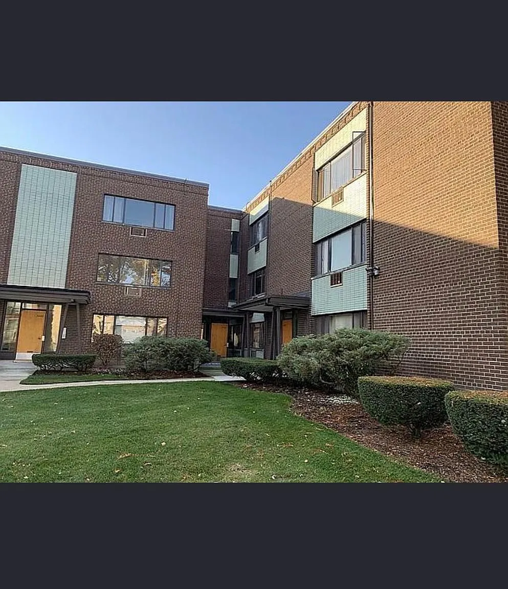 2 bed, 900 sqft, $2,000 — Photo 4