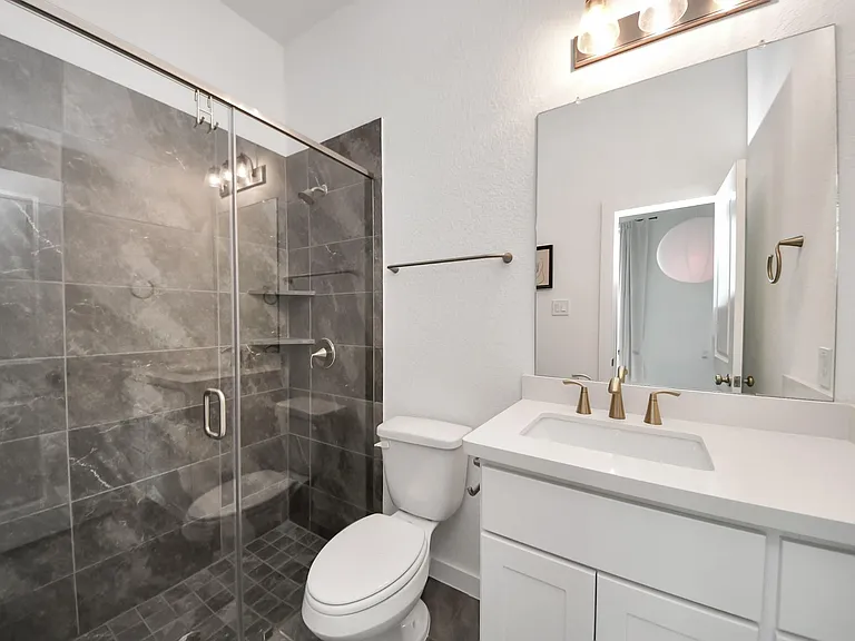 7410 Blue Finch Ln — Photo 15
