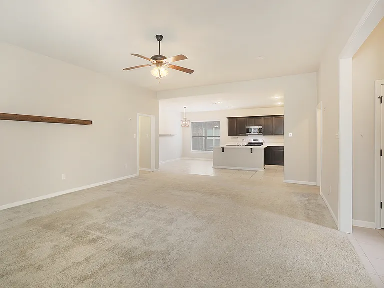 42451 Baystone Ave — Photo 5