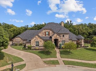 312 Eagles Ct, Trophy Club, TX 76262