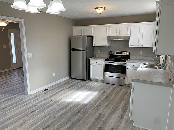 5th image of 912 Pinoak Dr