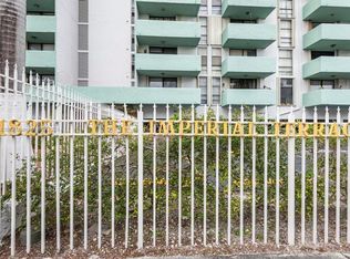 1825 W 44th Pl APT 409, Hialeah, FL 33012