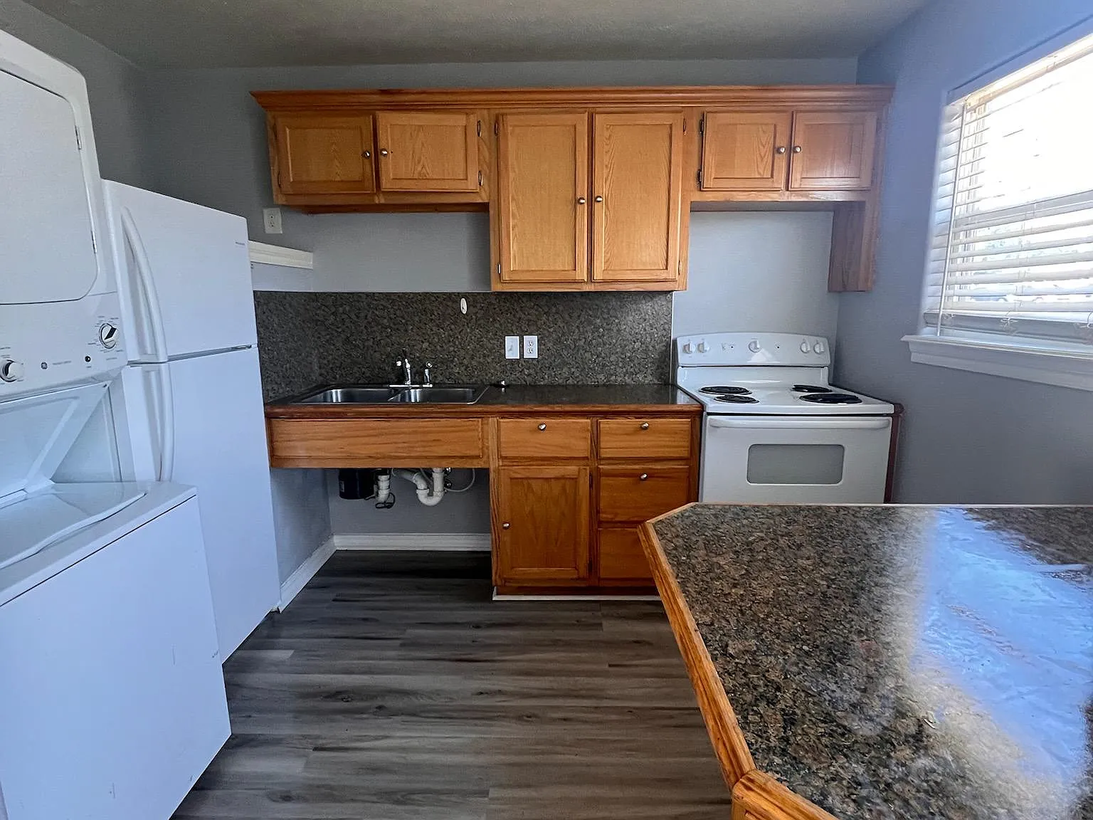 Studio, 500 sqft, $650 — Photo 3