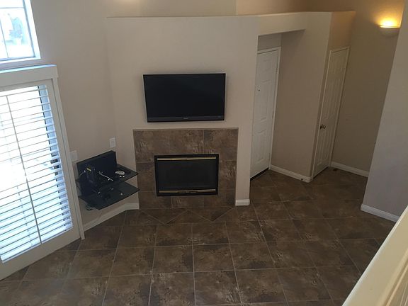 4th image of 10170 Wateridge Cir