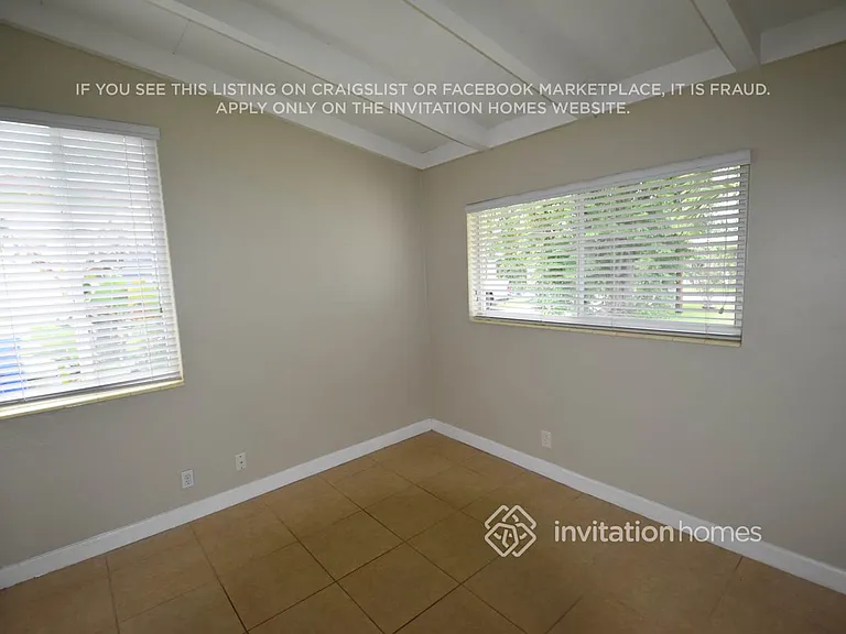 2548 Gulfstream Ln — Photo 10