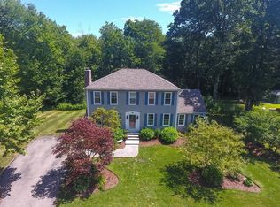 25 Serengeti Dr, North Attleboro, MA 02760