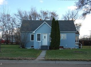 121 6th Ave NE, Sidney, MT 59270