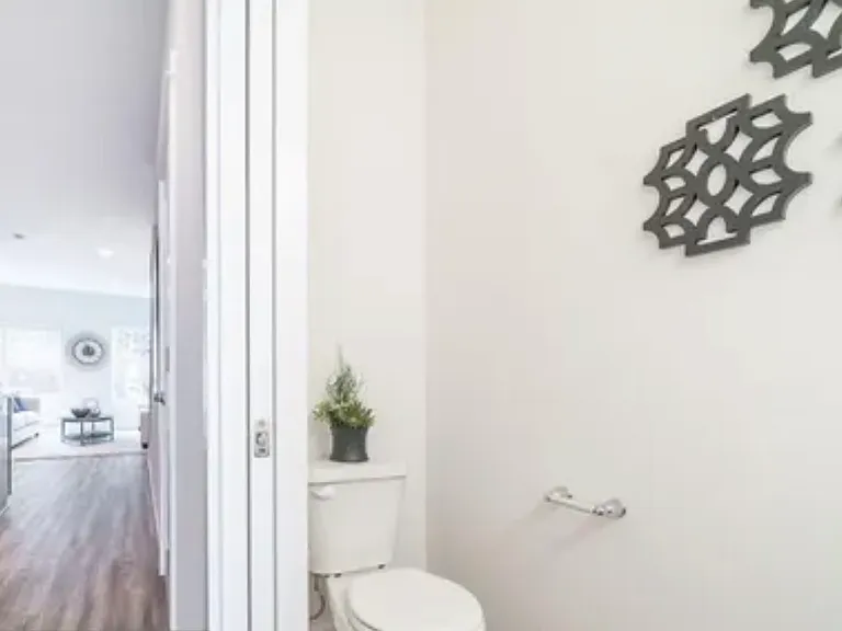 6175 Blue River Dr SE — Photo 5