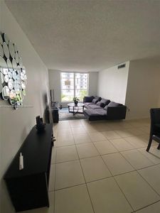 210 SW 11th St APT 501, Miami, FL, 33130