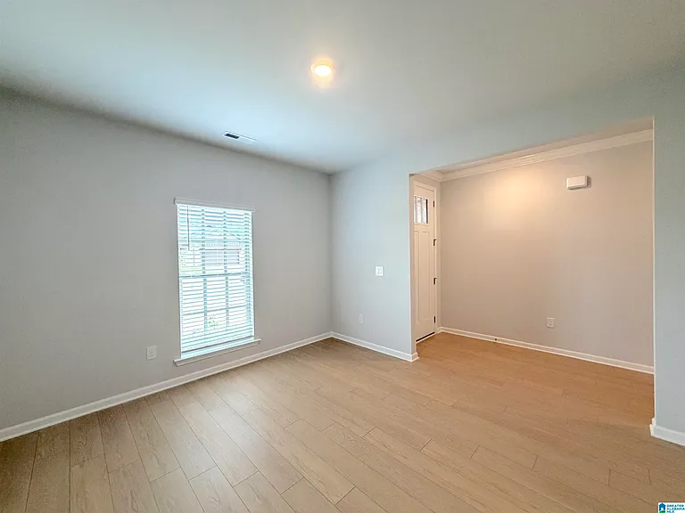 204 Stockyard Cir — Photo 4