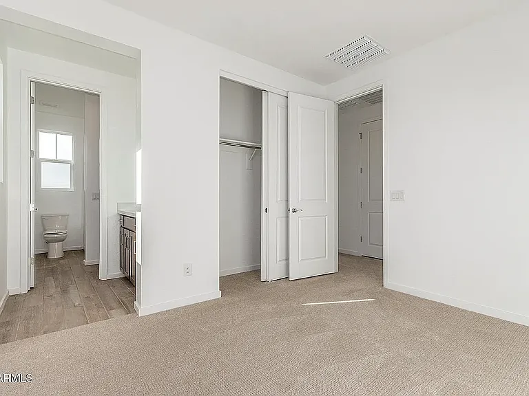 2488 W Rowel Rd — Photo 14