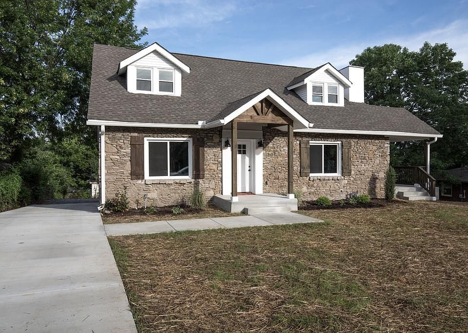 1st image of 2904 Highland Dr